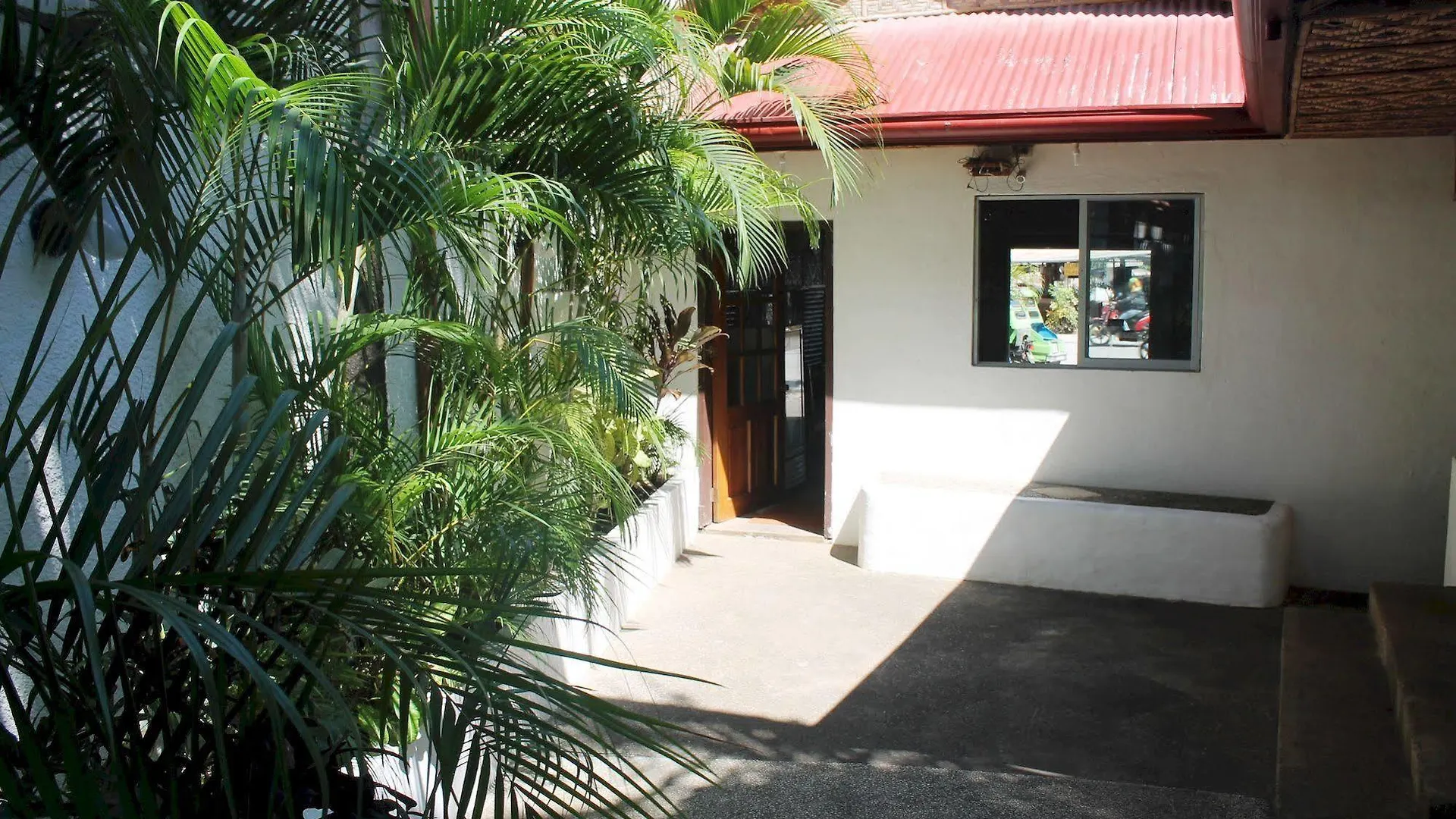 Paragayo Resort Tawala